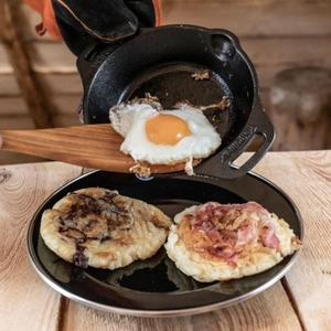 Petromax FP15H gietijzeren skillet koekenpan met een diameter van 15 centimeter en twee handgrepen aan de zijkanten