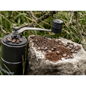 kleine draagbare pertomax koffie molen met gietijzeren maalwerk voor verse outdoor koffie