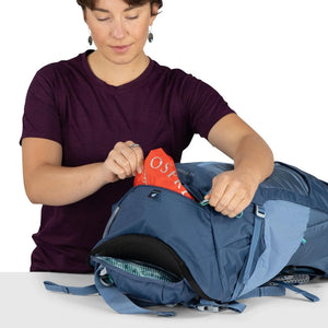 Osprey Sirrus 24 Medium Grey OS ademende grijze dames wandelrugzak van 24 liter met AirSpeed rugpand en regenhoes