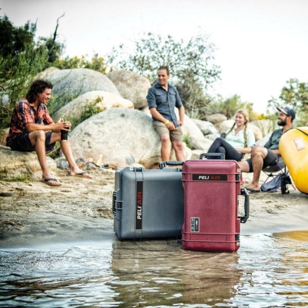 Peli - Peli ATX TRVL Hard-Sided Luggage Charcoal • Stevige koffer