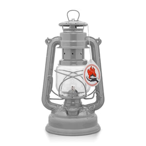 Feuerhand Stormlantaarn Baby Special 276 zinkkleurige stormvaste olielamp met hittebestendig glas
