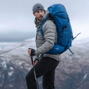 Osprey Rook 65 Astrology Blue OS comfortabele blauwe heren trekkingrugzak van 65 liter met AirSpeed rugpand