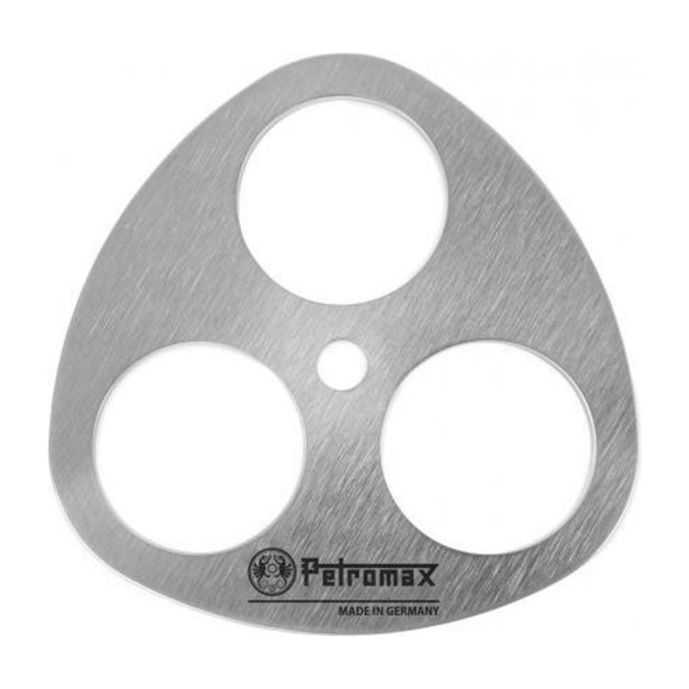 Grote RVS Petromax driepoot ring XL met ketting en haak voor het bouwen van een zware houten driepoot met dikke palen boven het kampvuur.