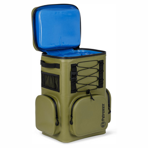 Waterdichte Petromax koelrugzak met een inhoud van 17 liter, voorzien van dikke isolatie en gewatteerde schouderbanden voor outdoor activiteiten.