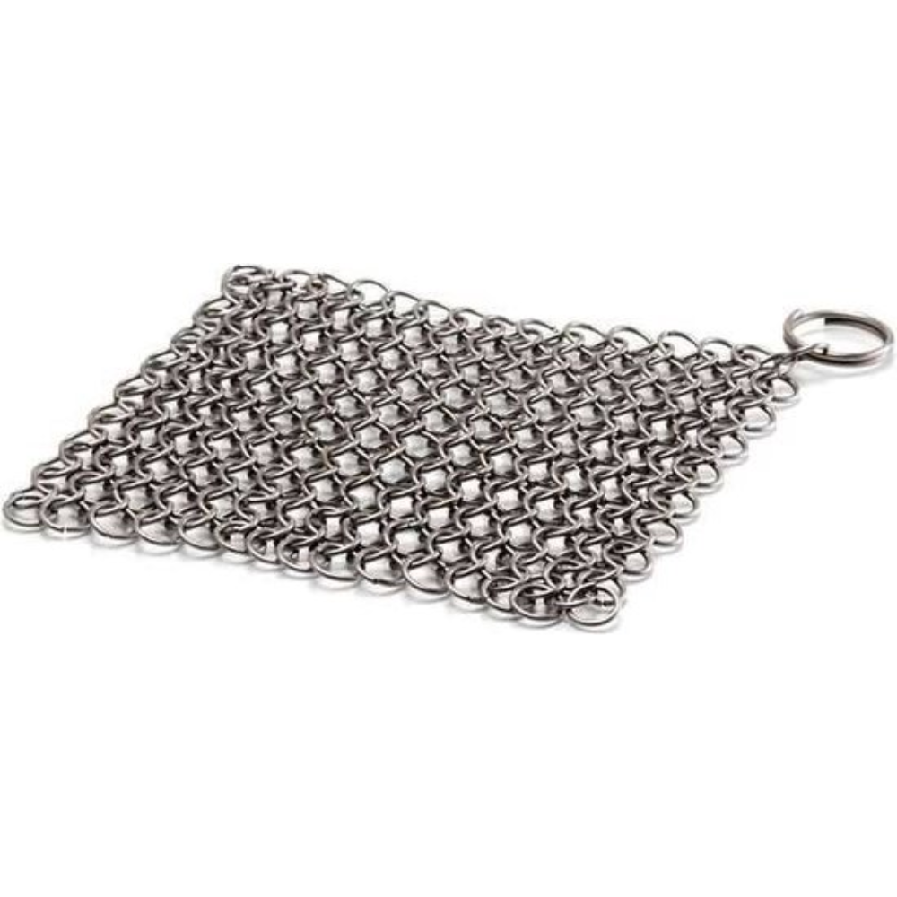 Roestvrijstalen Petromax ringreiniger van 20x20 cm voor het veilig schoonmaken van gietijzeren pannen zonder het patina te beschadigen.