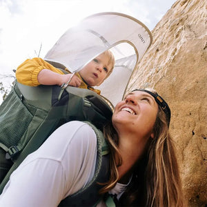 Osprey Poco Premium Child Carrier Black comfortabele zwarte kinderdrager met ingebouwd zonnescherm en opbergvak