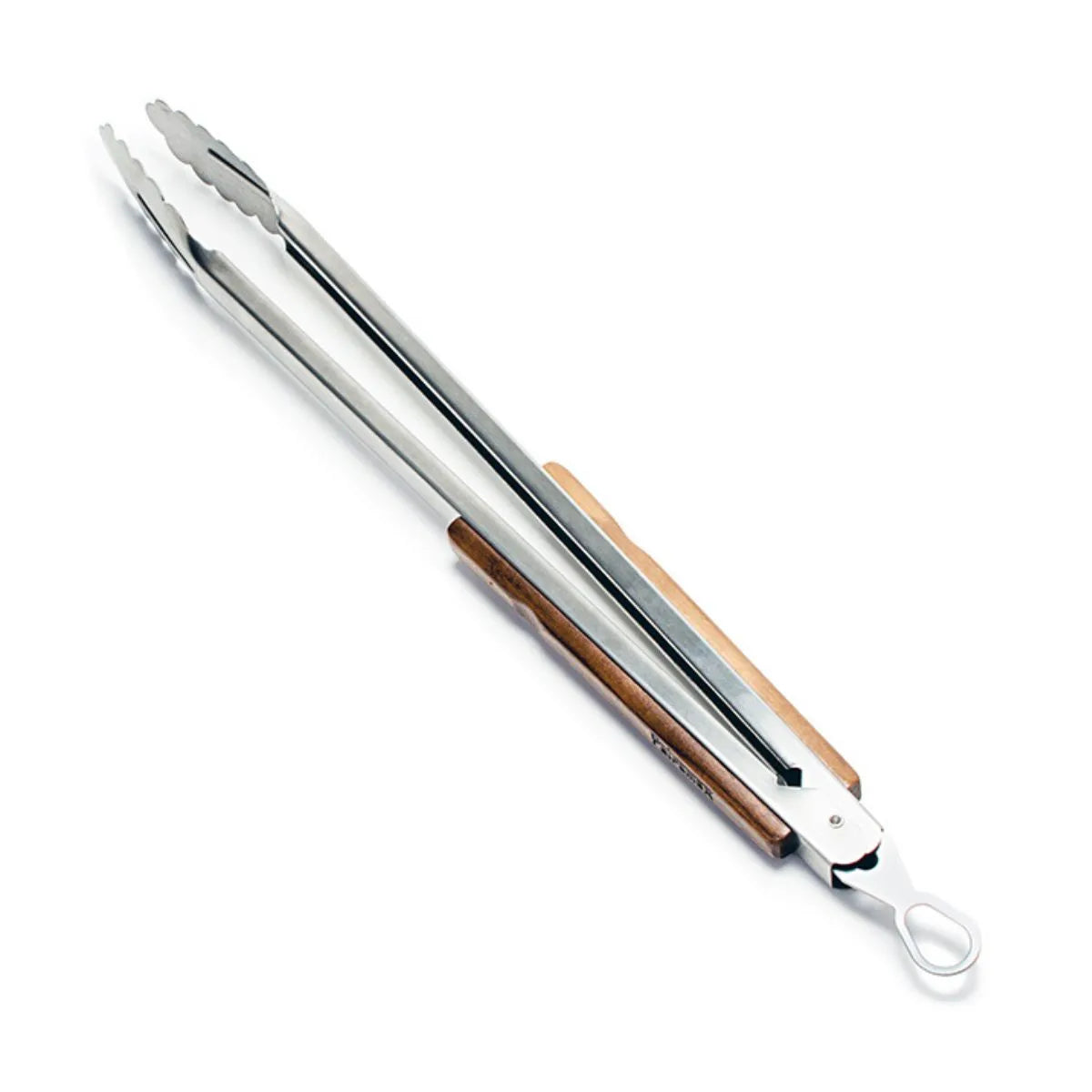 Petromax RVS barbecuetang klein model met een houten handgreep, golvende kop en sluitmechanisme voor outdoor grillen.