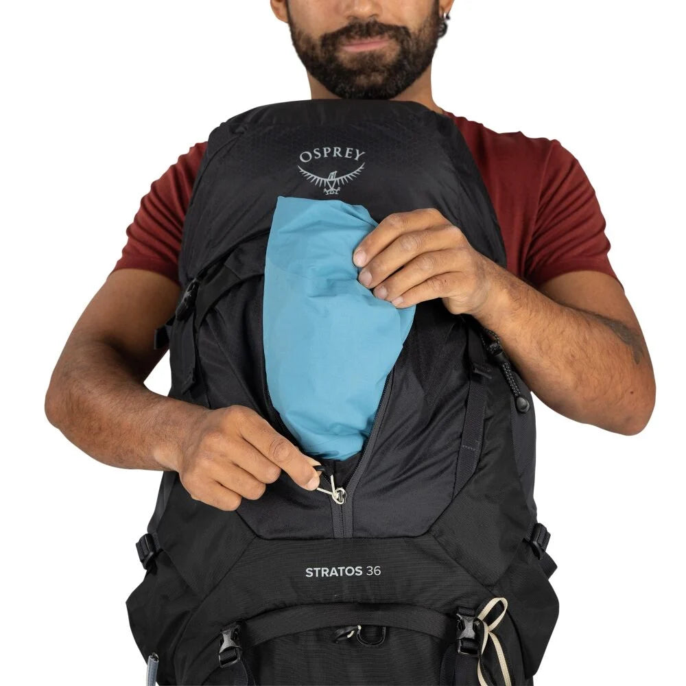 Osprey Stratos 34 Raven Black OS ademende zwarte heren wandelrugzak van 34 liter met AirSpeed rugpand