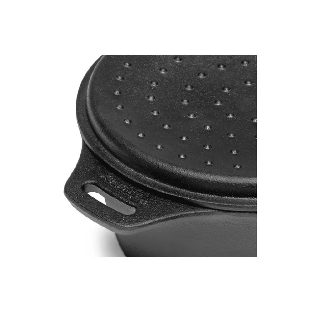 Petromax KR2 gietijzeren steelpan van 2 liter met een lange steel en schenktuit voor sauzen en gerechten